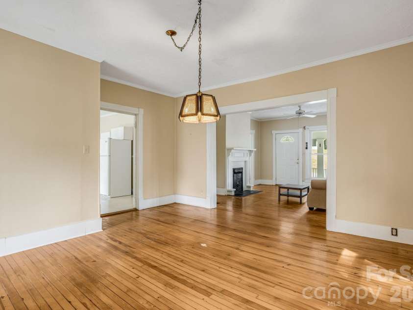 82 Hill Street, Hot Springs, NC 28743.  MLS# CAR4400452, YatesRealty ID 35452. 