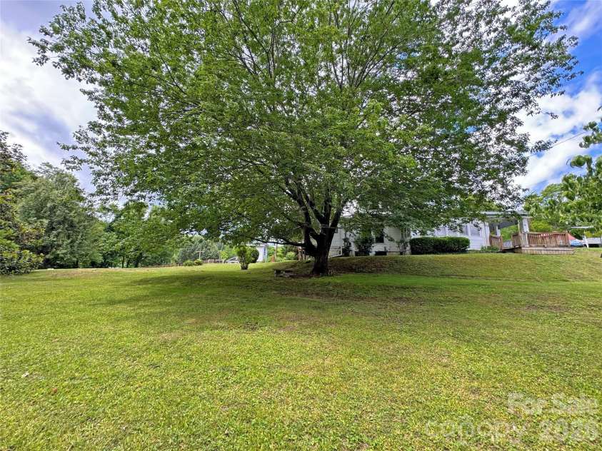 82 Hill Street, Hot Springs, NC 28743.  MLS# CAR4400452, YatesRealty ID 35452. 