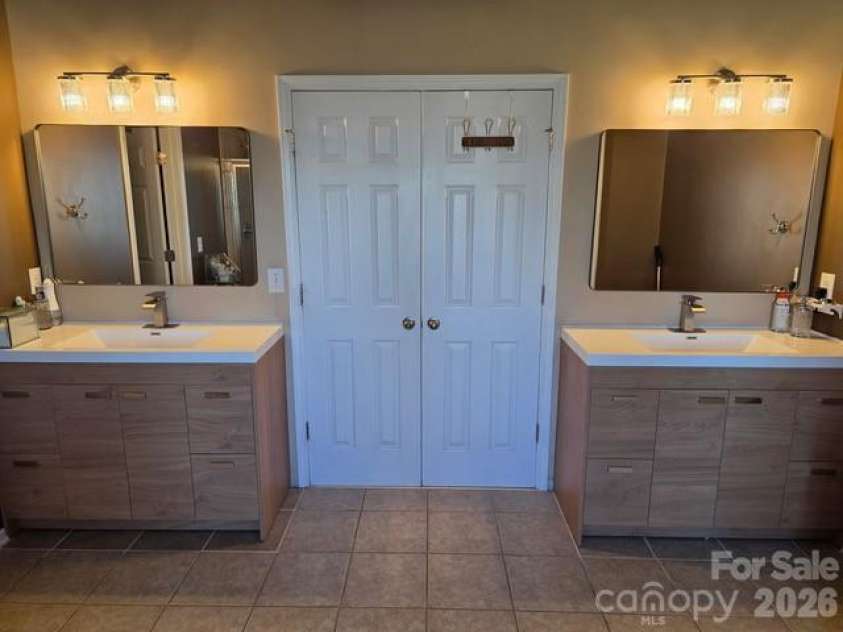 9608 Indian Beech Avenue, Concord, NC 28027.  MLS# CAR4296375, YatesRealty ID 35453. 