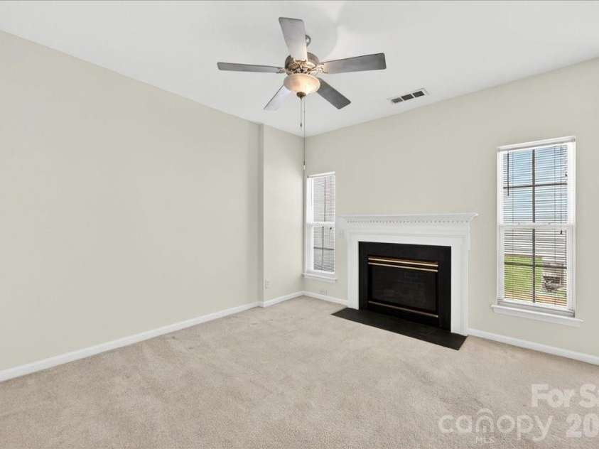 6222 Professional Boulevard, Harrisburg, NC 28075.  MLS# CAR4390817, YatesRealty ID 35454. 