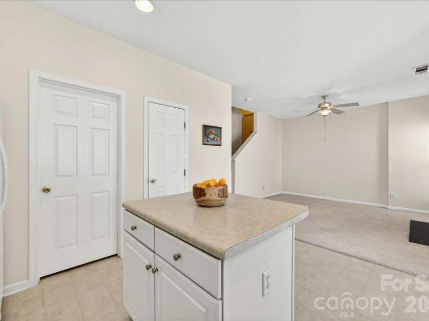 6222 Professional Boulevard, Harrisburg, NC 28075.  MLS# CAR4390817, YatesRealty ID 35454. 