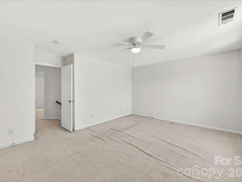 6222 Professional Boulevard, Harrisburg, NC 28075.  MLS# CAR4390817, YatesRealty ID 35454. 