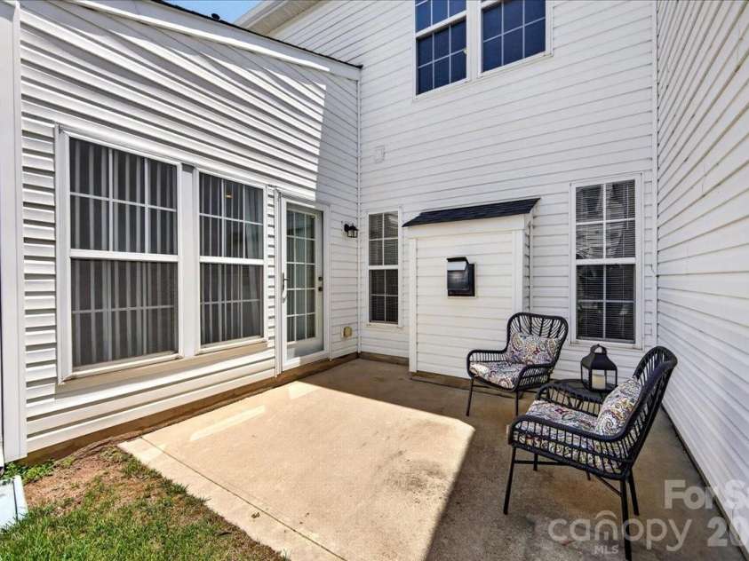 6222 Professional Boulevard, Harrisburg, NC 28075.  MLS# CAR4390817, YatesRealty ID 35454. 