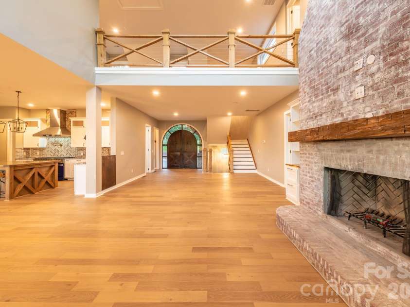119 Summer Drive, Blowing Rock, NC 28605.  MLS# CAR4399507, YatesRealty ID 35455. 