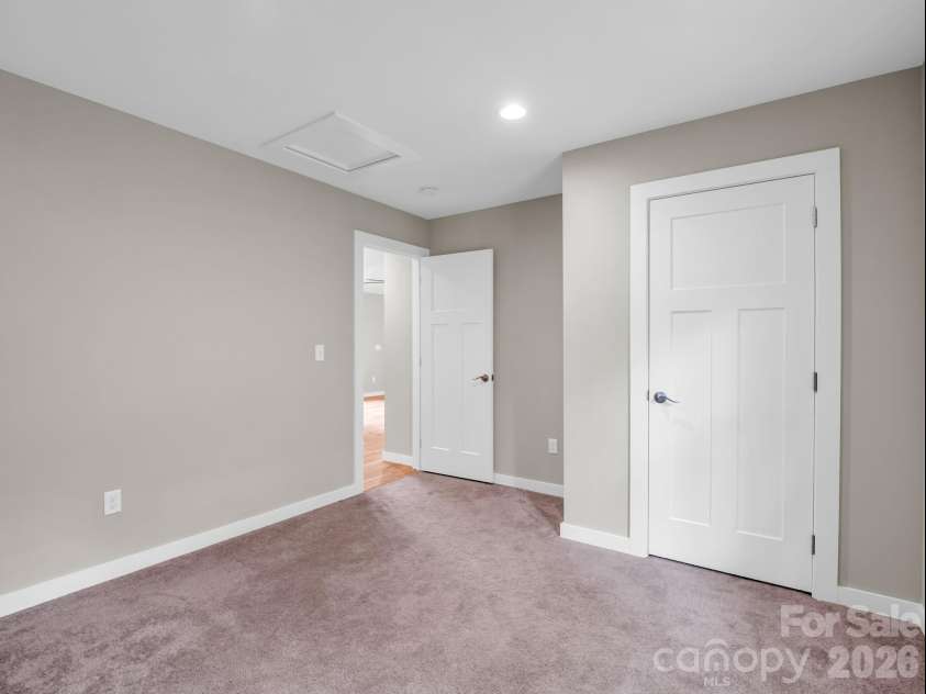 100 Walt Drive, Hendersonville, NC 28792.  MLS# CAR4391654, YatesRealty ID 35457. 