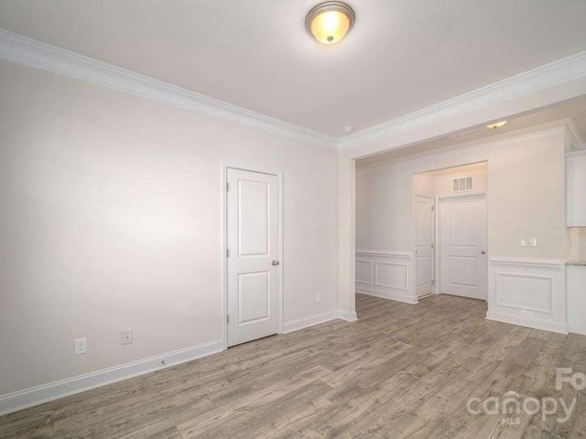 15 Fox Cove Road, Hendersonville, NC 28792.  MLS# CAR4298013, YatesRealty ID 35457. Photos are representative