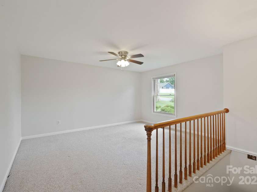 409 Cardinal Drive, Newton, NC 28658.  MLS# CAR4241098, YatesRealty ID 3546. 