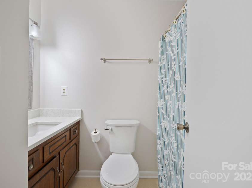 409 Cardinal Drive, Newton, NC 28658.  MLS# CAR4241098, YatesRealty ID 3546. 