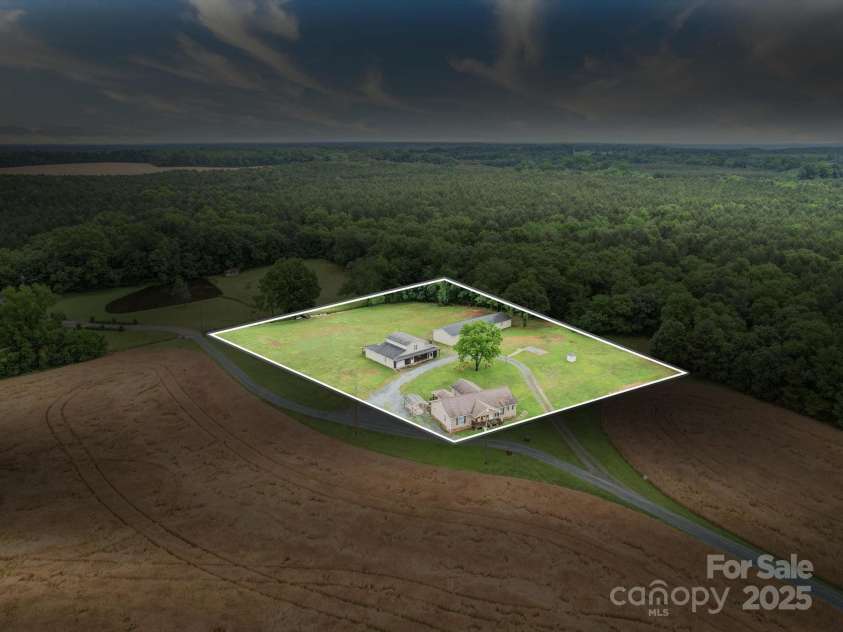 4115 Jenkins Road, Marshville, NC 28103.  MLS# CAR4325461, YatesRealty ID 3546. 