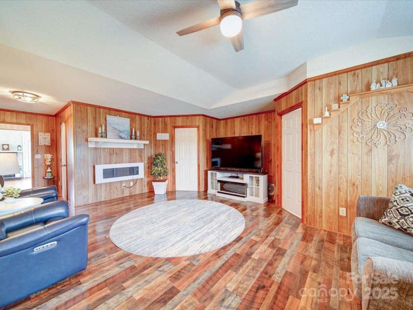 4115 Jenkins Road, Marshville, NC 28103.  MLS# CAR4325461, YatesRealty ID 3546. 
