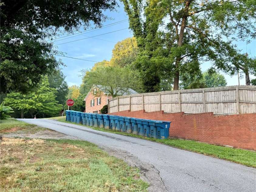 448 6th Street, Taylorsville, NC 28681.  MLS# CAR4401086, YatesRealty ID 35461. 