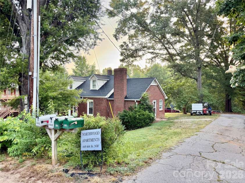 448 6th Street, Taylorsville, NC 28681.  MLS# CAR4401086, YatesRealty ID 35461. 