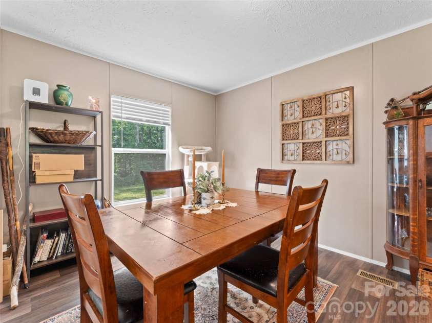 64 Tupper Lane, Hendersonville, NC 28792.  MLS# CAR4398491, YatesRealty ID 35462. 