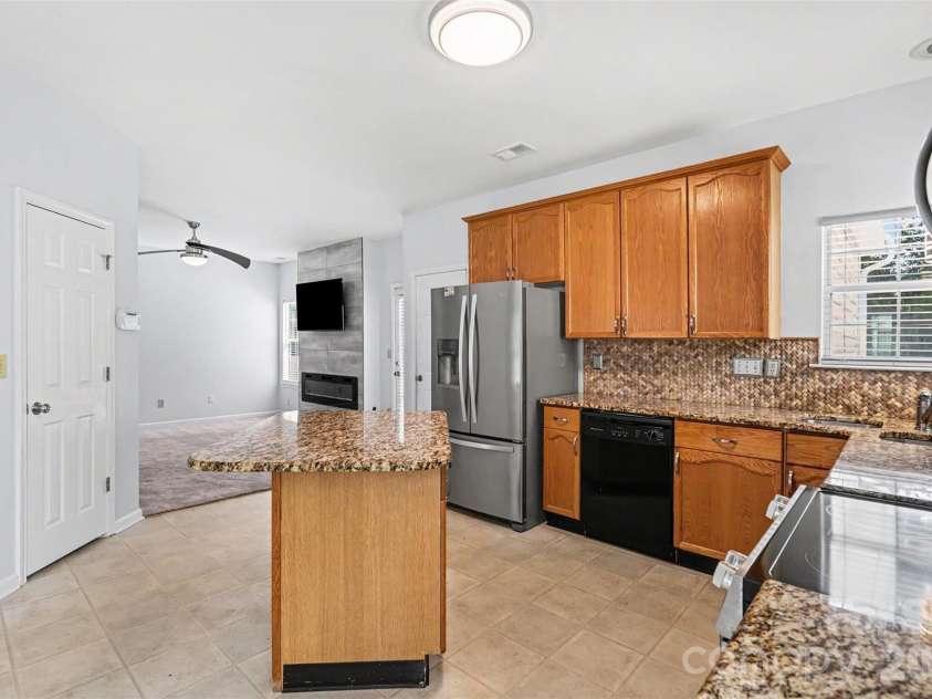 9224 Ligon Court, Charlotte, NC 28213.  MLS# CAR4397997, YatesRealty ID 35465. 