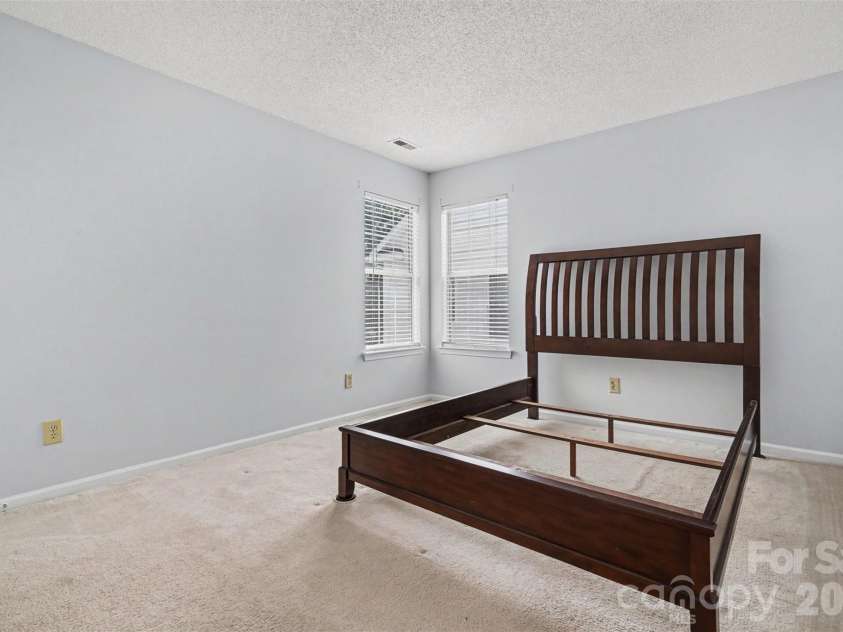 9224 Ligon Court, Charlotte, NC 28213.  MLS# CAR4397997, YatesRealty ID 35465. 