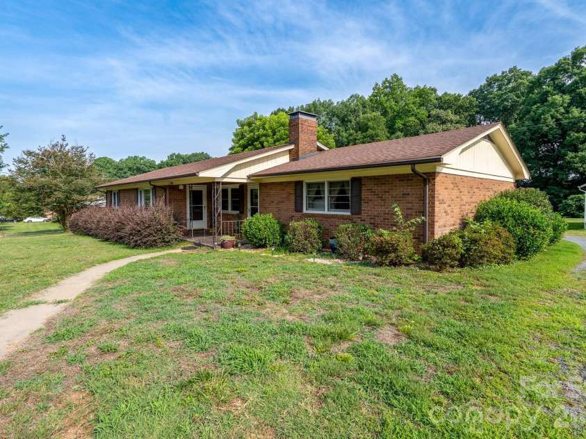 122 Lowder Road, Albemarle, NC 28001.  MLS# CAR4400819, YatesRealty ID 35467. 