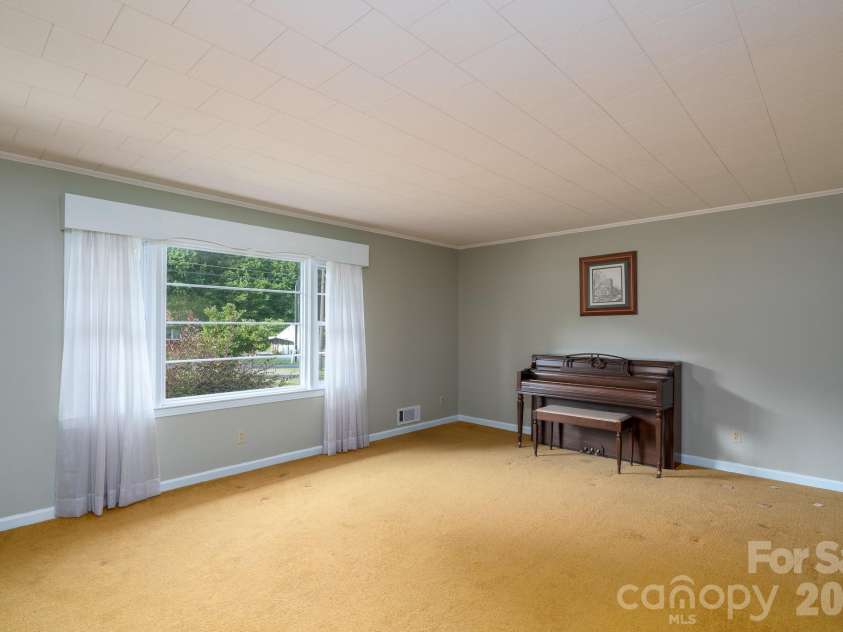 122 Lowder Road, Albemarle, NC 28001.  MLS# CAR4400819, YatesRealty ID 35467. 