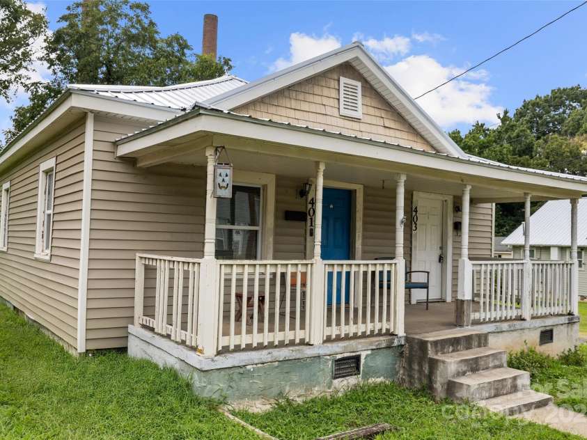 401 Ebenezer Avenue, Rock Hill, SC 29730.  MLS# CAR4298234, YatesRealty ID 35469. 