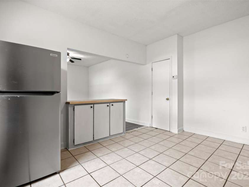 401 Ebenezer Avenue, Rock Hill, SC 29730.  MLS# CAR4298234, YatesRealty ID 35469. 