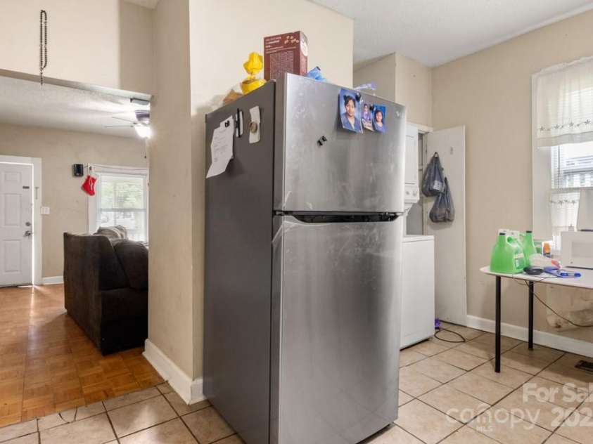 401 Ebenezer Avenue, Rock Hill, SC 29730.  MLS# CAR4298234, YatesRealty ID 35469. 