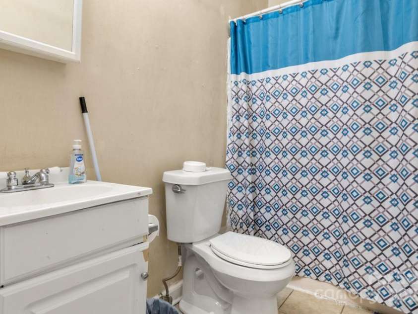 401 Ebenezer Avenue, Rock Hill, SC 29730.  MLS# CAR4298234, YatesRealty ID 35469. 