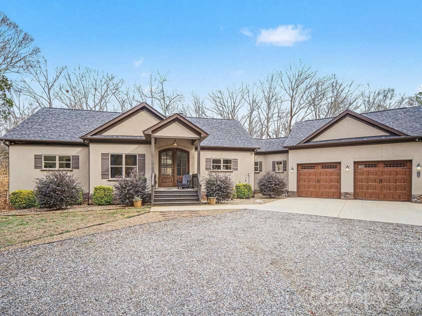 1560 Shinnville Road, Cleveland, NC 27013.  MLS# CAR4333343, YatesRealty ID 3547. 