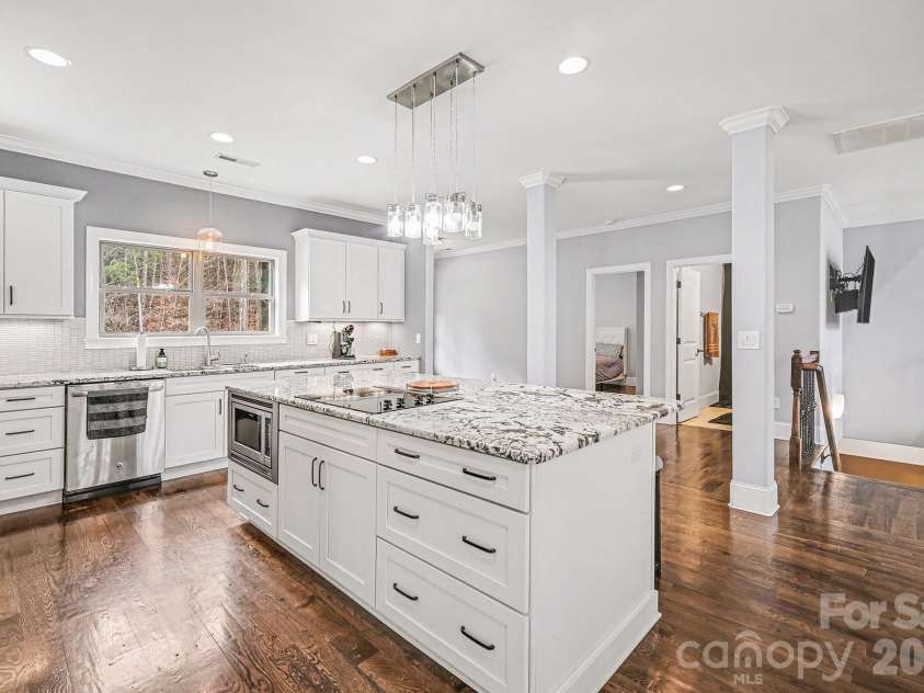 1560 Shinnville Road, Cleveland, NC 27013.  MLS# CAR4333343, YatesRealty ID 3547. 