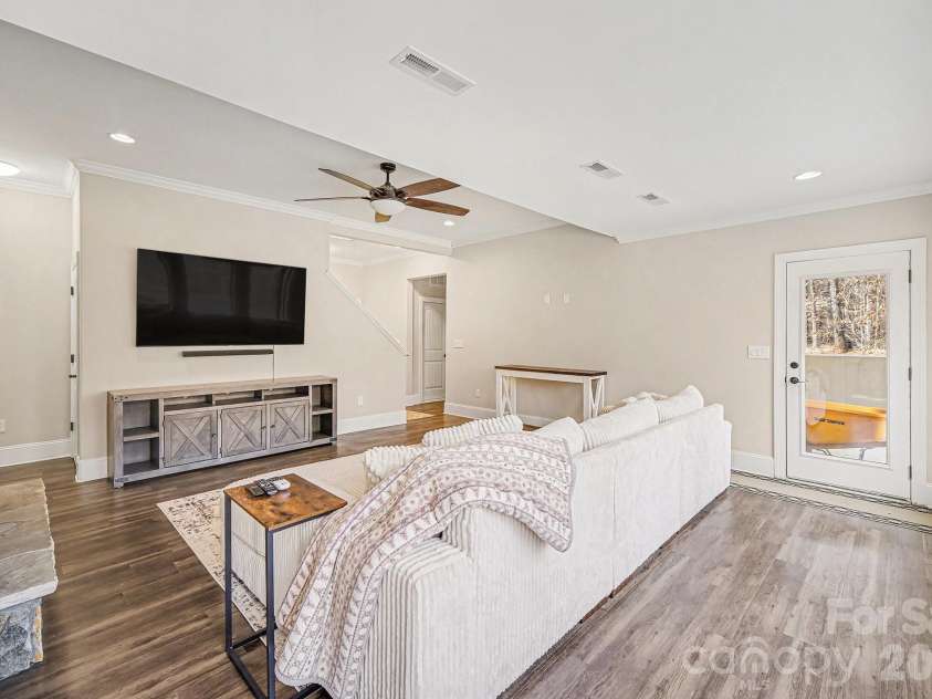 1560 Shinnville Road, Cleveland, NC 27013.  MLS# CAR4333343, YatesRealty ID 3547. 