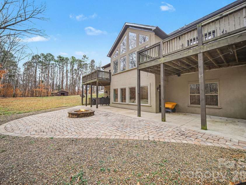 1560 Shinnville Road, Cleveland, NC 27013.  MLS# CAR4333343, YatesRealty ID 3547. 