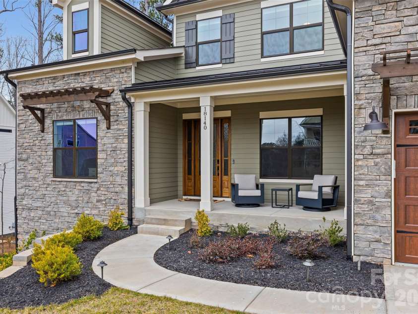 18140 Kalabash Road, Charlotte, NC 28278.  MLS# CAR4354219, YatesRealty ID 3547. 
