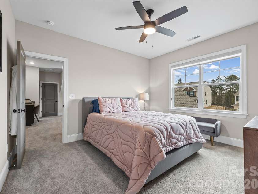 18140 Kalabash Road, Charlotte, NC 28278.  MLS# CAR4354219, YatesRealty ID 3547. 
