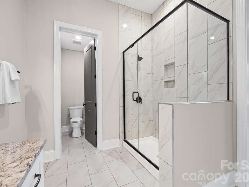 18140 Kalabash Road, Charlotte, NC 28278.  MLS# CAR4354219, YatesRealty ID 3547. 