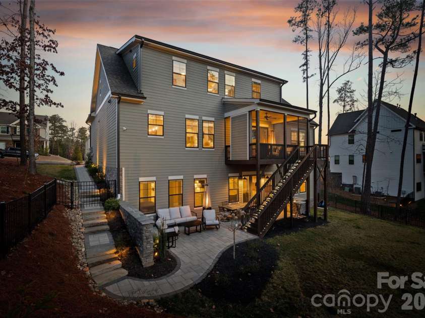 18140 Kalabash Road, Charlotte, NC 28278.  MLS# CAR4354219, YatesRealty ID 3547. 