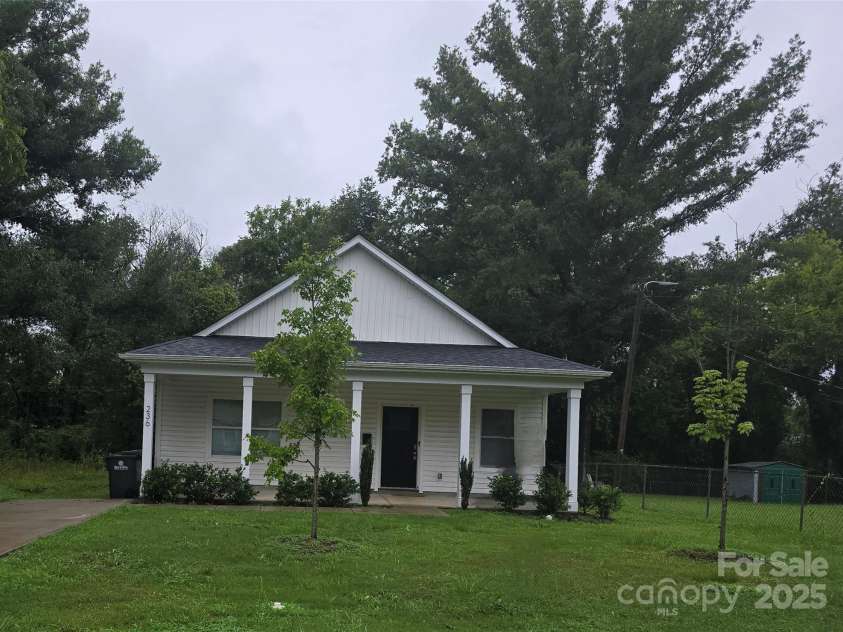 236 Emmett Street, Rock Hill, SC 29730.  MLS# CAR4297577, YatesRealty ID 35471. 