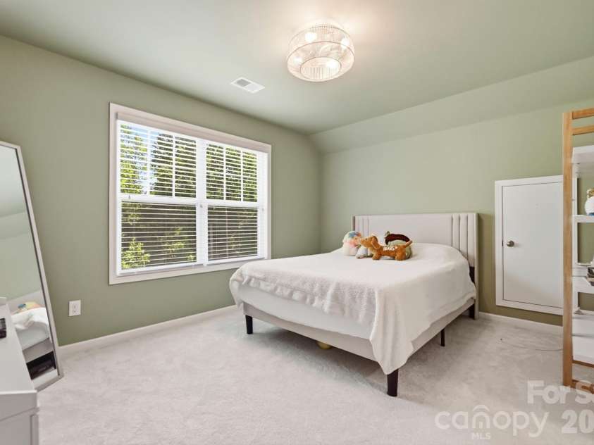 5036 Lydney Circle, Waxhaw, NC 28173.  MLS# CAR4395405, YatesRealty ID 35473. 