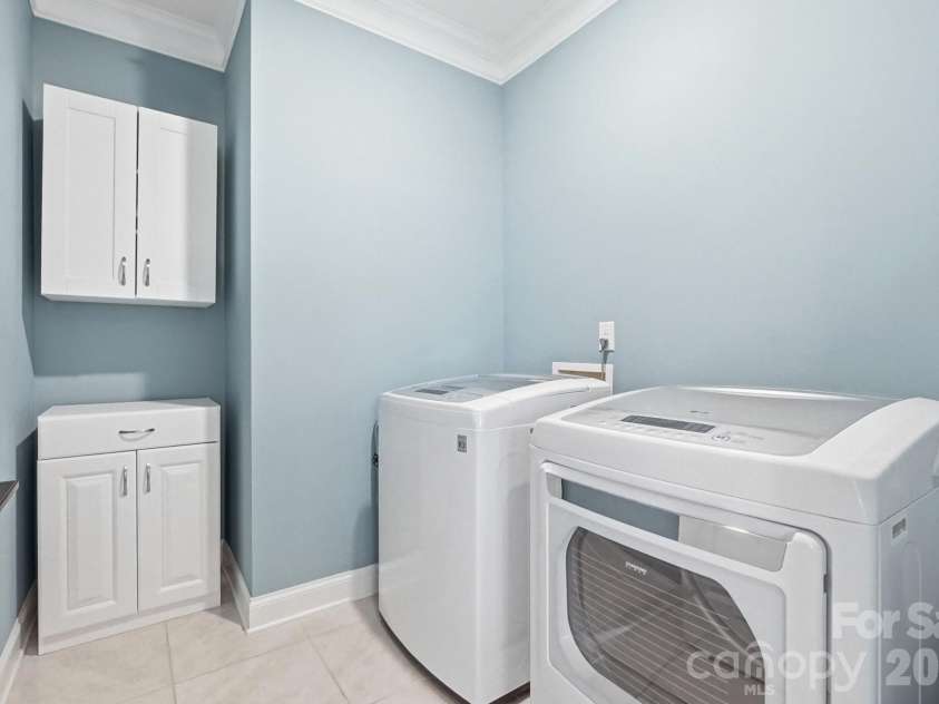 5036 Lydney Circle, Waxhaw, NC 28173.  MLS# CAR4395405, YatesRealty ID 35473. 
