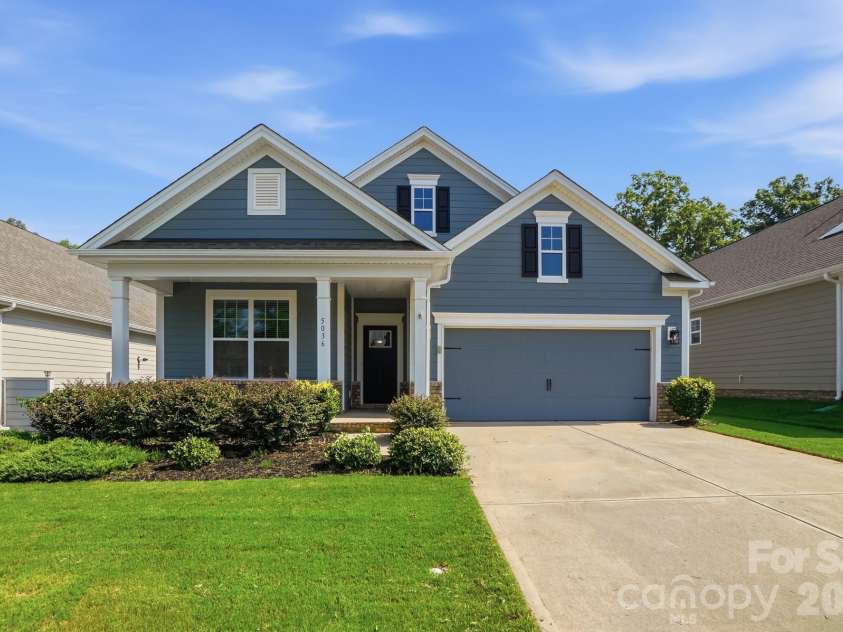 5036 Lydney Circle, Waxhaw, NC 28173.  MLS# CAR4395405, YatesRealty ID 35473. Front Elevation
