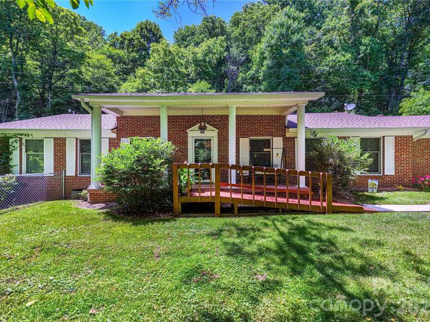 7835 US 23 Highway, Mars Hill, NC 28754.  MLS# CAR4395357, YatesRealty ID 35474. 