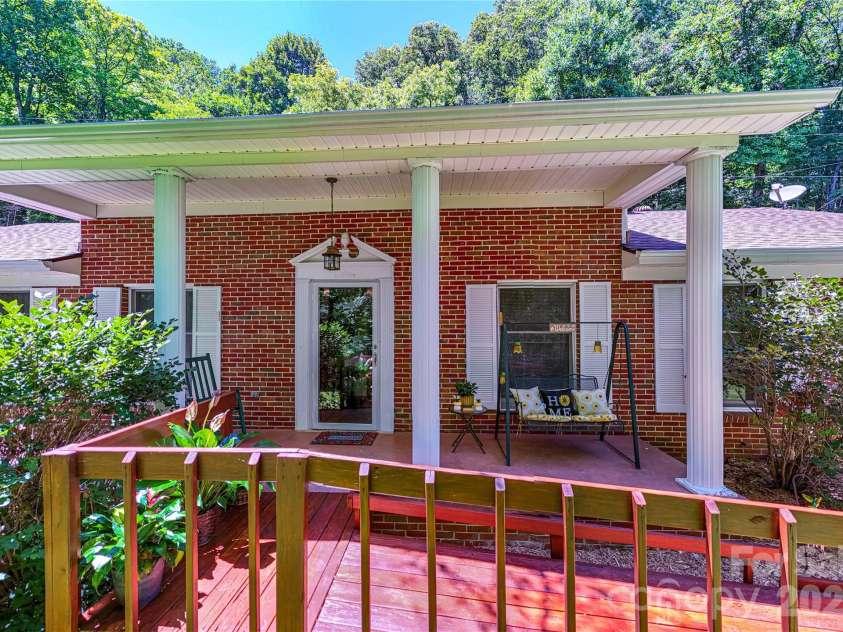 7835 US 23 Highway, Mars Hill, NC 28754.  MLS# CAR4395357, YatesRealty ID 35474. 