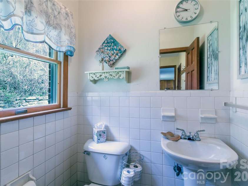 7835 US 23 Highway, Mars Hill, NC 28754.  MLS# CAR4395357, YatesRealty ID 35474. 