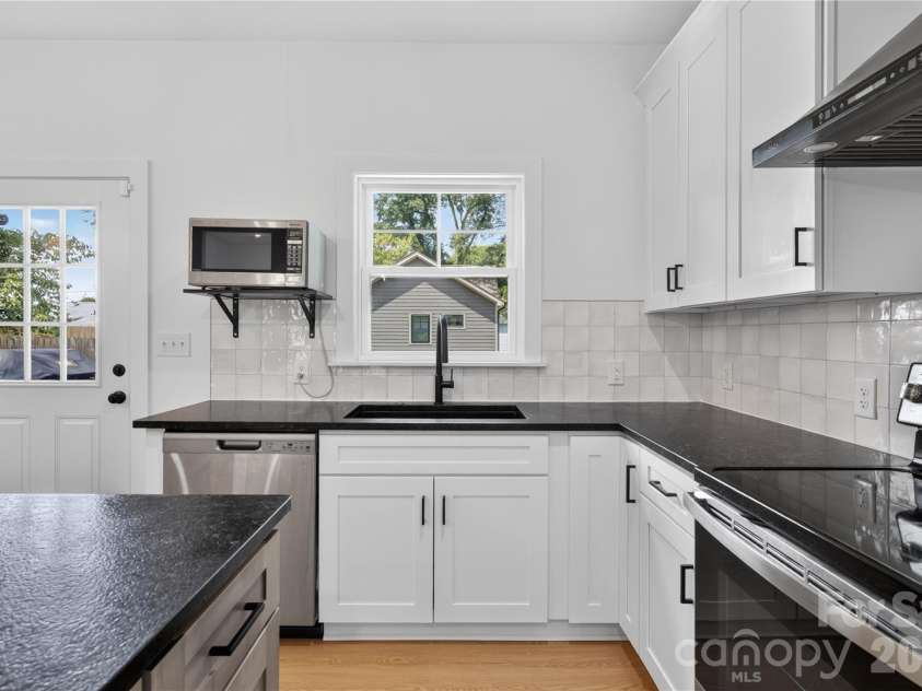 1608 James Street, Gastonia, NC 28052.  MLS# CAR4400951, YatesRealty ID 35475. 