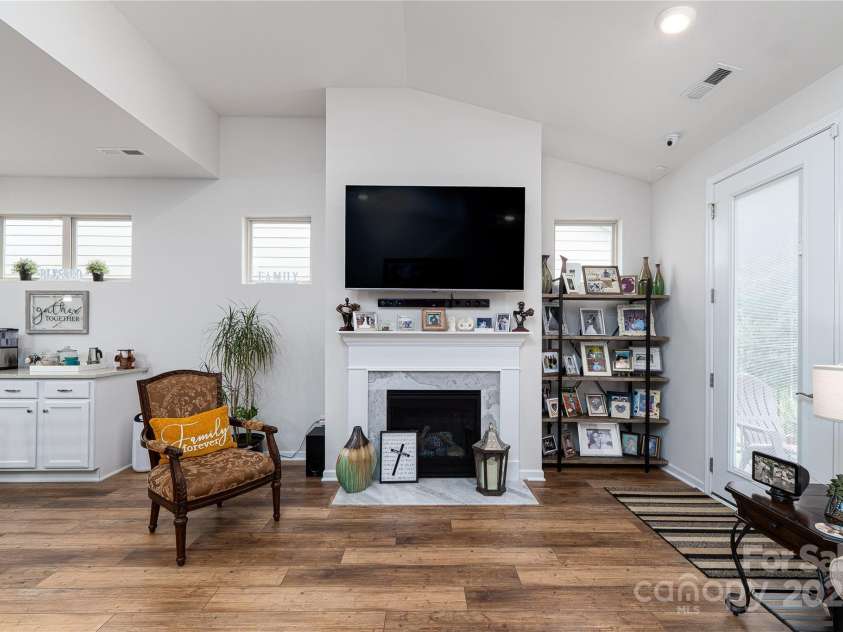 550 Rustlewood Way, Rock Hill, SC 29732.  MLS# CAR4322287, YatesRealty ID 35477. 