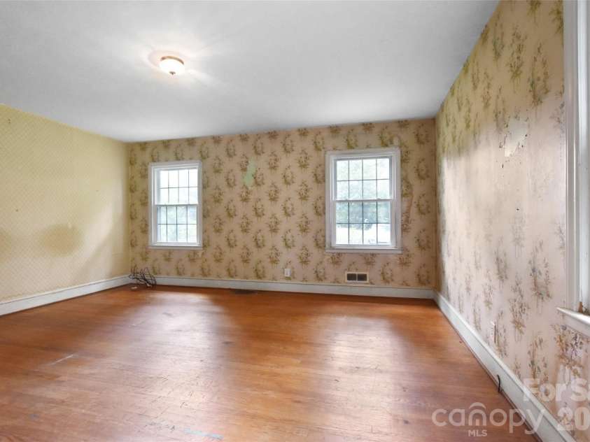 1131 Christopher Circle, Rock Hill, SC 29730.  MLS# CAR4398625, YatesRealty ID 35478. 