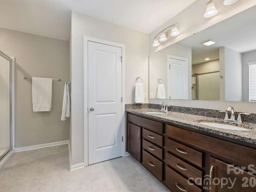 5639 Barclay Court, Fort Mill, SC 29707.  MLS# CAR4350683, YatesRealty ID 3548. 