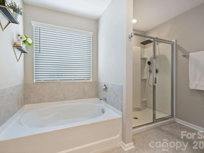 5639 Barclay Court, Fort Mill, SC 29707.  MLS# CAR4350683, YatesRealty ID 3548. 