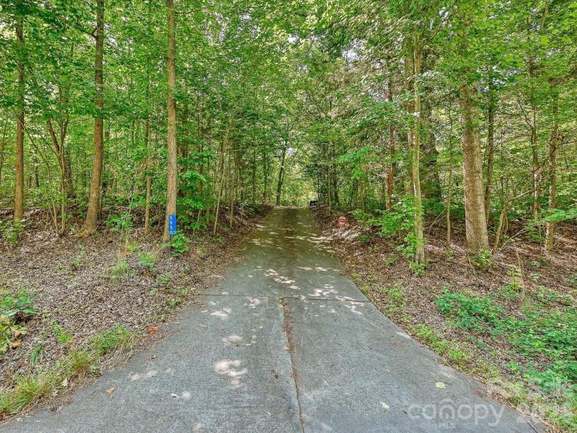5950 King Wilkinson Road, Denver, NC 28037.  MLS# CAR4398523, YatesRealty ID 35480. Your new peaceful driveway