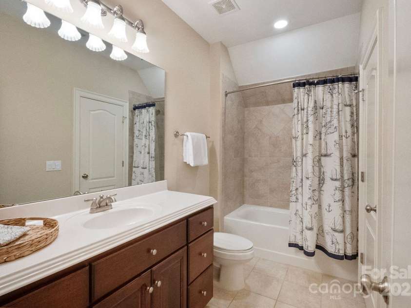 7781 Rock Meadows Trail Court, Denver, NC 28037.  MLS# CAR4293369, YatesRealty ID 35481. 