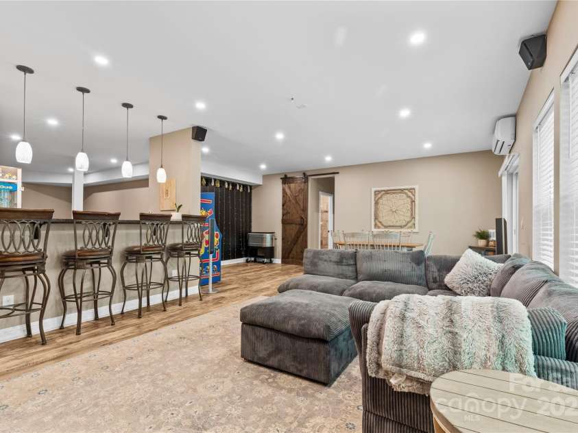 169 Pecan Hills Drive, Mooresville, NC 28115.  MLS# CAR4285952, YatesRealty ID 35482. 