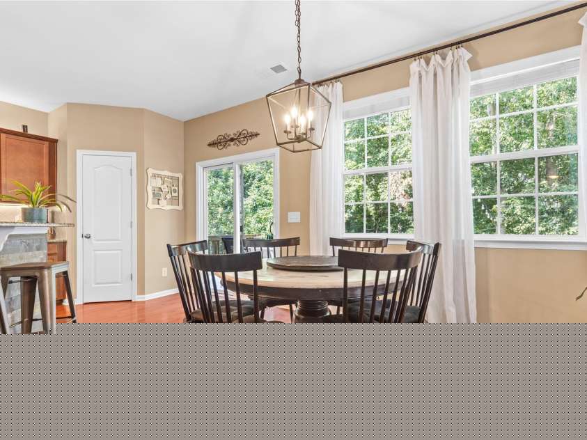 169 Pecan Hills Drive, Mooresville, NC 28115.  MLS# CAR4285952, YatesRealty ID 35482. Dining area
