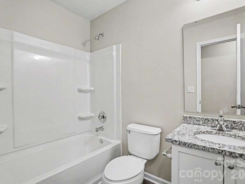 5336 Beam Lake Drive, Charlotte, NC 28216.  MLS# CAR4398542, YatesRealty ID 35483. 